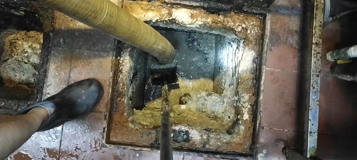 石龙化油池清理-污水池清掏